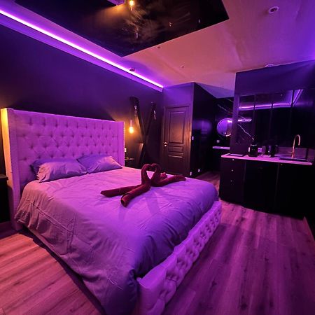 Dark Room Blois - Love Room Saint-Gervais-la-Forêt Εξωτερικό φωτογραφία